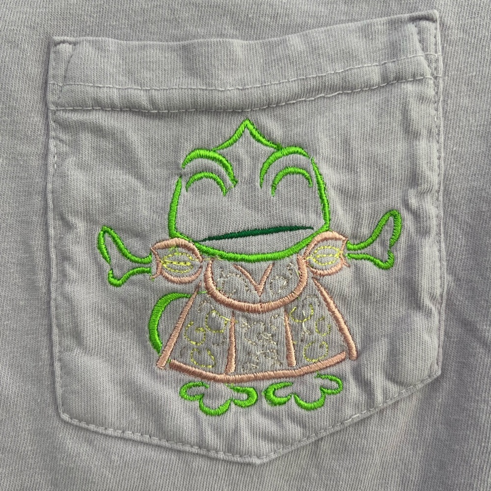 NWOT Disney’s Pascal (Tangled) embroidered pocket tee